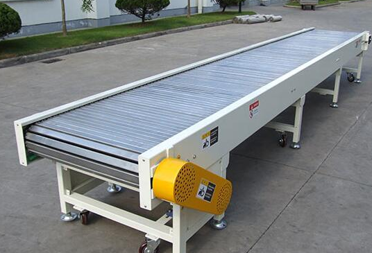 輸送機(jī) 輸送機(jī)